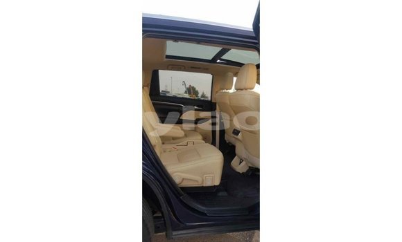 Buy Import Toyota Highlander Blue Car in Import - Dubai in Attapeu Province Buy Import Toyota Highlander Blue Car in Import - Dubai in Attapeu Province