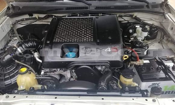 Buy Used Toyota Hilux Silver Car in Vientiane in Vientiane Province Buy Used Toyota Hilux Silver Car in Vientiane in Vientiane Province