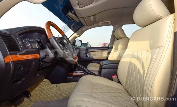 Buy Import Toyota Land Cruiser White Car in Import - Dubai in Attapeu Province Buy Import Toyota Land Cruiser White Car in Import - Dubai in Attapeu Province