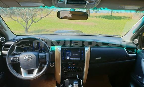 Buy Used Toyota Fortuner Black Car in Vientiane in Vientiane Province Buy Used Toyota Fortuner Black Car in Vientiane in Vientiane Province