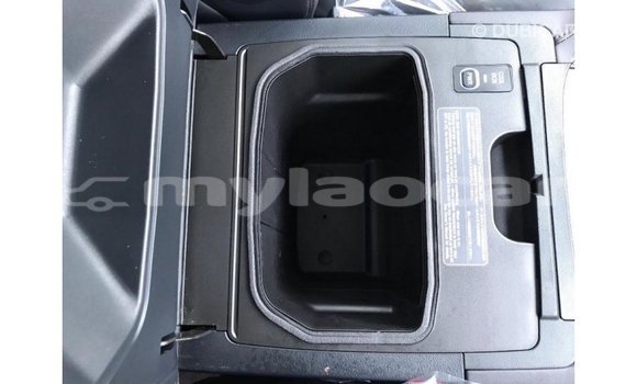 Buy Import Lexus LX White Car in Import - Dubai in Attapeu Province Buy Import Lexus LX White Car in Import - Dubai in Attapeu Province