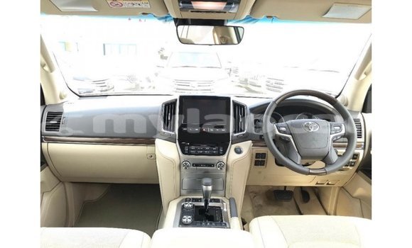 Buy Import Toyota Land Cruiser Black Car in Import - Dubai in Attapeu Province Buy Import Toyota Land Cruiser Black Car in Import - Dubai in Attapeu Province