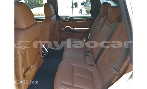Buy Import Porsche Cayenne White Car in Import - Dubai in Attapeu Province Buy Import Porsche Cayenne White Car in Import - Dubai in Attapeu Province