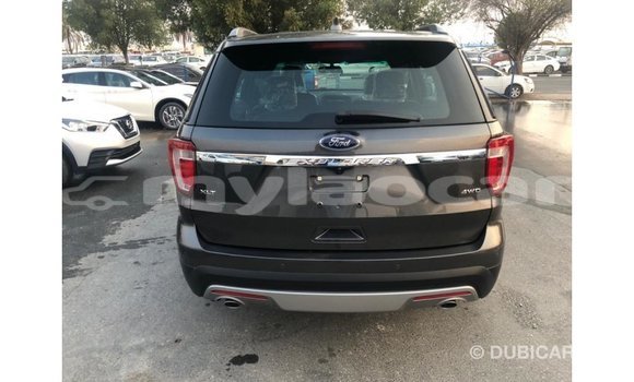 Buy Import Ford Explorer Other Car in Import - Dubai in Attapeu Province Buy Import Ford Explorer Other Car in Import - Dubai in Attapeu Province