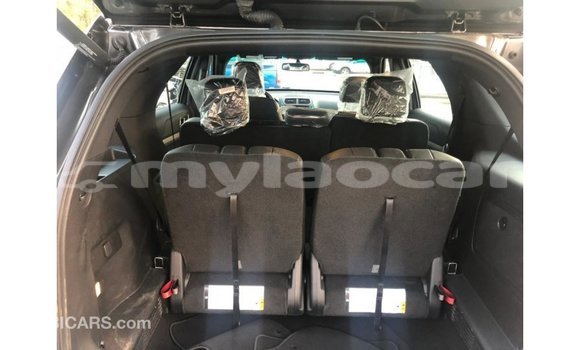 Buy Import Ford Explorer Other Car in Import - Dubai in Attapeu Province Buy Import Ford Explorer Other Car in Import - Dubai in Attapeu Province