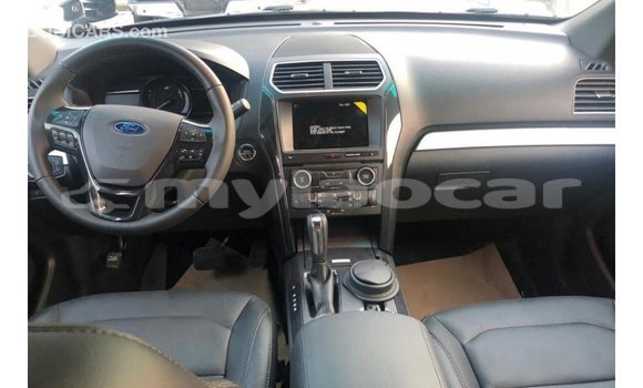 Buy Import Ford Explorer Other Car in Import - Dubai in Attapeu Province Buy Import Ford Explorer Other Car in Import - Dubai in Attapeu Province