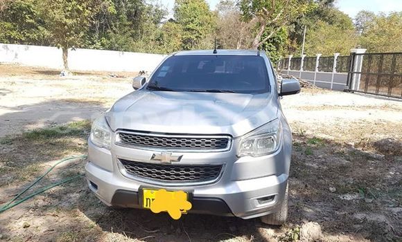 Buy Used Chevrolet Colorado Silver Car in Vientiane in Vientiane Province Buy Used Chevrolet Colorado Silver Car in Vientiane in Vientiane Province