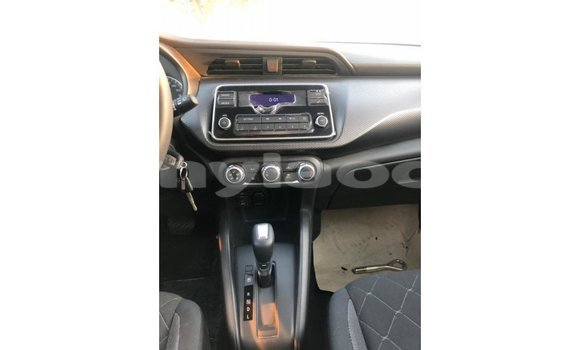 Buy Import Nissan Evalia Black Truck in Import - Dubai in Attapeu Province Buy Import Nissan Evalia Black Truck in Import - Dubai in Attapeu Province