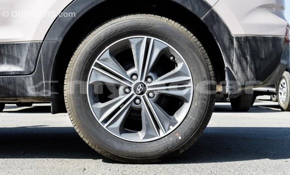 Buy Import Hyundai Creta Beige Car in Import - Dubai in Attapeu Province Buy Import Hyundai Creta Beige Car in Import - Dubai in Attapeu Province