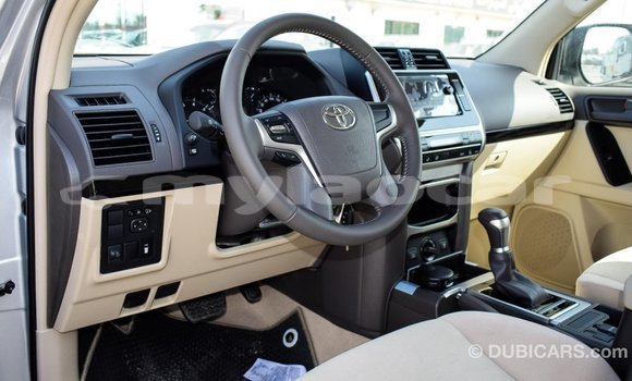 Acheter Import Voiture Toyota Prado Autre à Import - Dubai, Attapeu Province Acheter Import Voiture Toyota Prado Autre à Import - Dubai, Attapeu Province