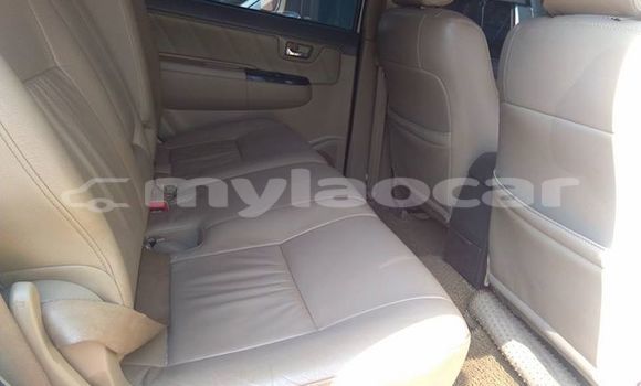 Buy Used Toyota Fortuner White Car in Vientiane in Vientiane Province Buy Used Toyota Fortuner White Car in Vientiane in Vientiane Province