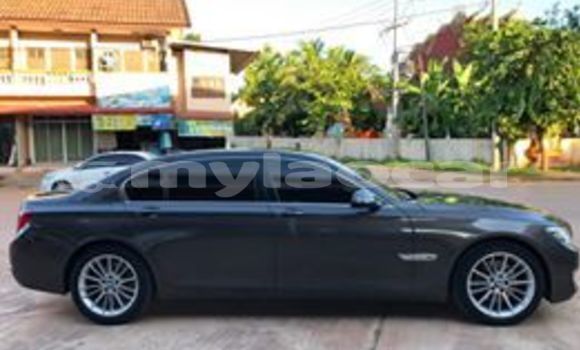 Buy Used BMW 7er Black Car in Vientiane in Vientiane Province