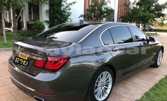 Buy Used BMW 7er Black Car in Vientiane in Vientiane Province Buy Used BMW 7er Black Car in Vientiane in Vientiane Province