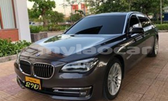 Buy Used BMW 7er Black Car in Vientiane in Vientiane Province Buy Used BMW 7er Black Car in Vientiane in Vientiane Province