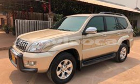 Buy Used Toyota Land Cruiser Prado Beige Car in Vientiane in Vientiane Province Buy Used Toyota Land Cruiser Prado Beige Car in Vientiane in Vientiane Province