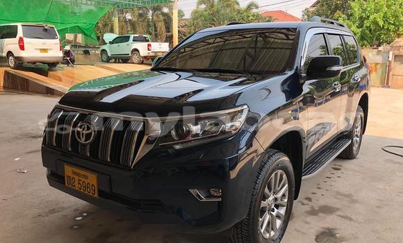 Buy Used Toyota Land Cruiser Prado Black Car in Vientiane in Vientiane Province Buy Used Toyota Land Cruiser Prado Black Car in Vientiane in Vientiane Province