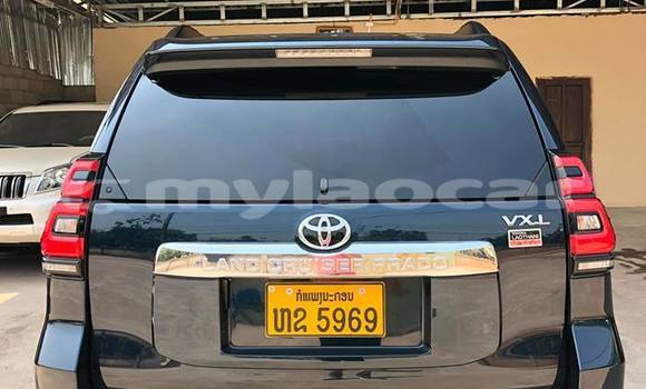 Buy Used Toyota Land Cruiser Prado Black Car in Vientiane in Vientiane Province Buy Used Toyota Land Cruiser Prado Black Car in Vientiane in Vientiane Province
