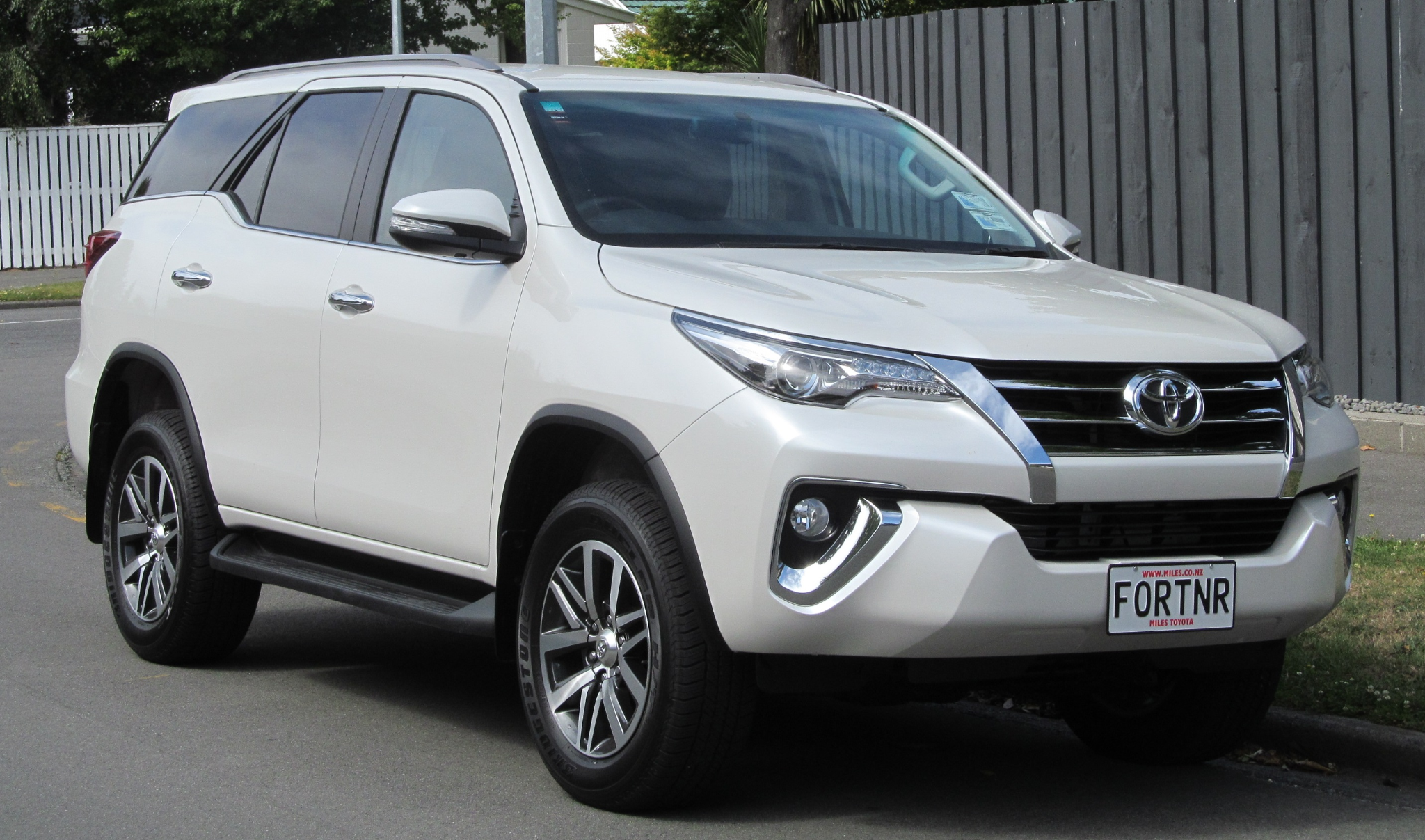 Fortuner 26